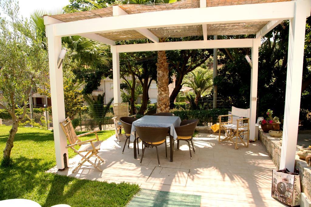 Villa Laila Balestrate Quarto foto